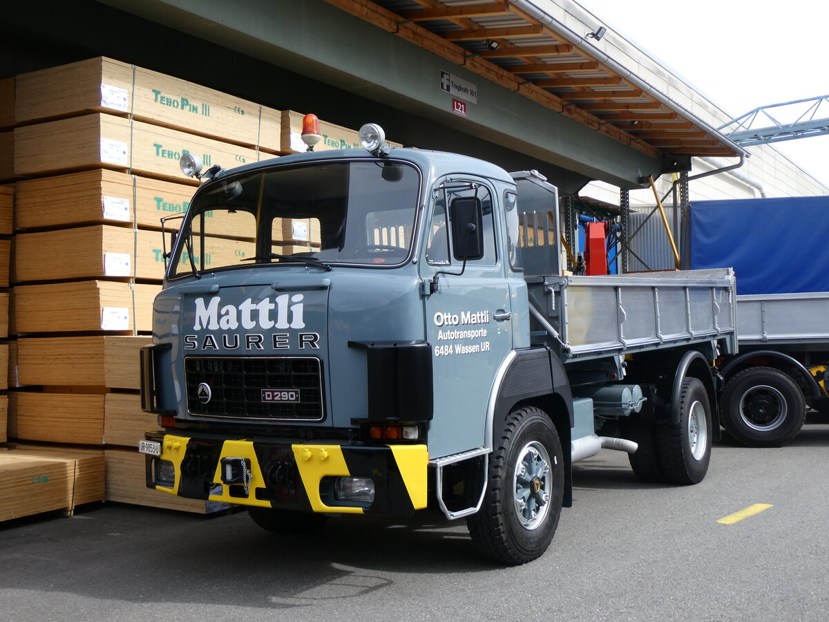 (261'905) - Mattli, Wassen - UR 9853 U - Saurer am 4. Mai 2024 in Attikon, Wegm�ller