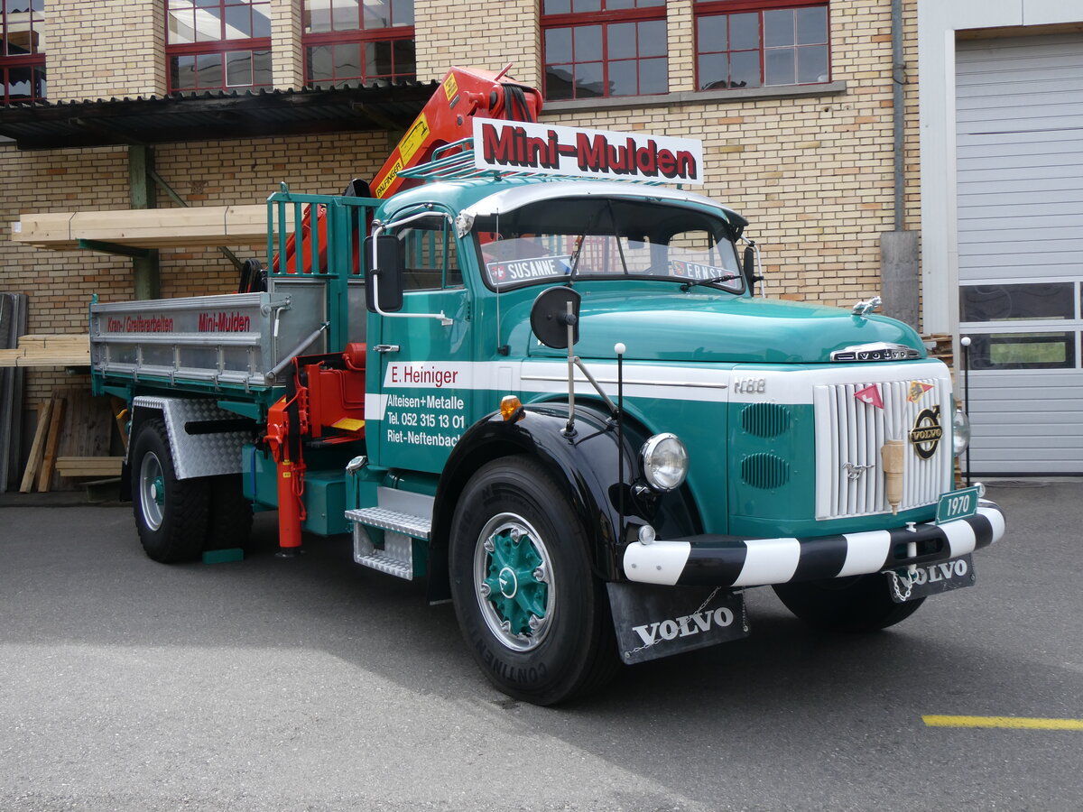 (261'906) - Heiniger, Riet-Neftenbach - Volvo am 4. Mai 2024 in Attikon, Wegm�ller