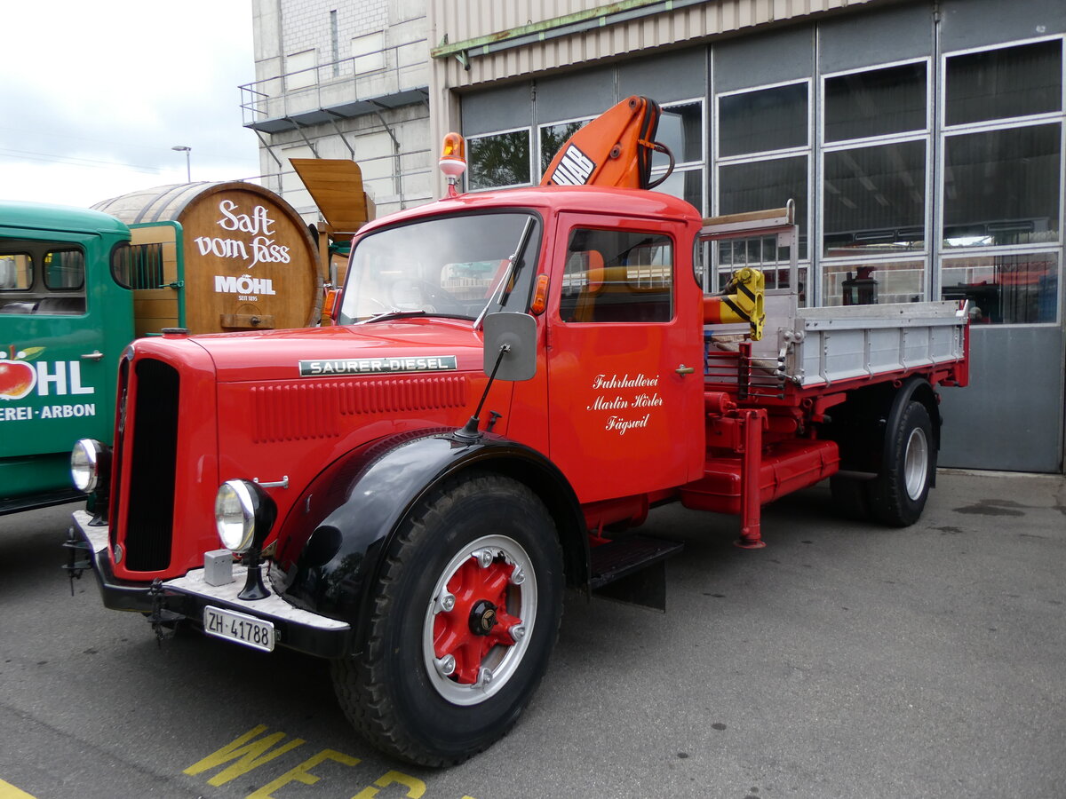(261'958) - H�rler, F�gswil - ZH 41'788 - Saurer am 4. Mai 2024 in Attikon, Wegm�ller