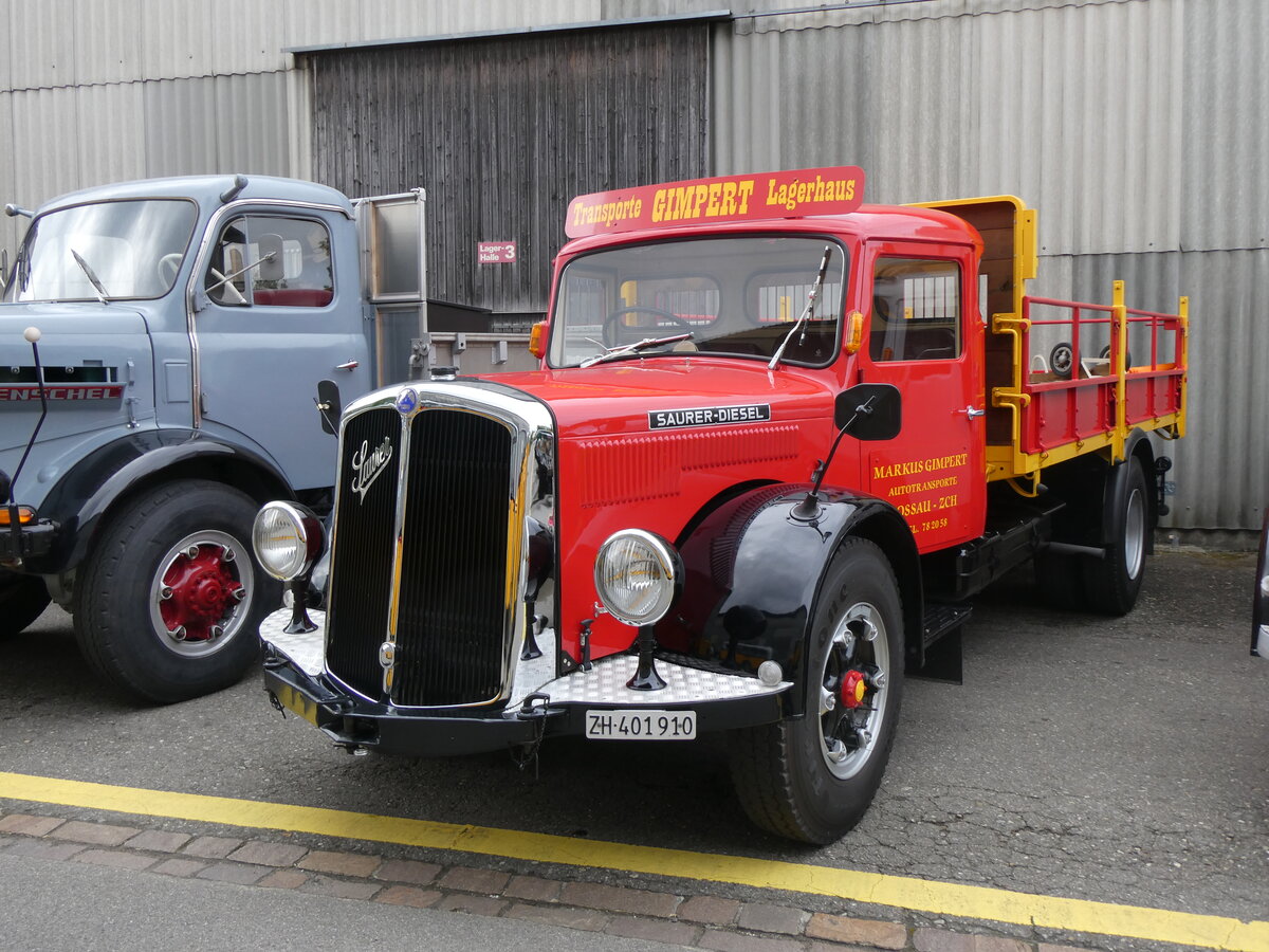 (261'967) - Gimpert, Gossau - ZH 401'910 - Saurer am 4. Mai 2024 in Attikon, Wegm�ller