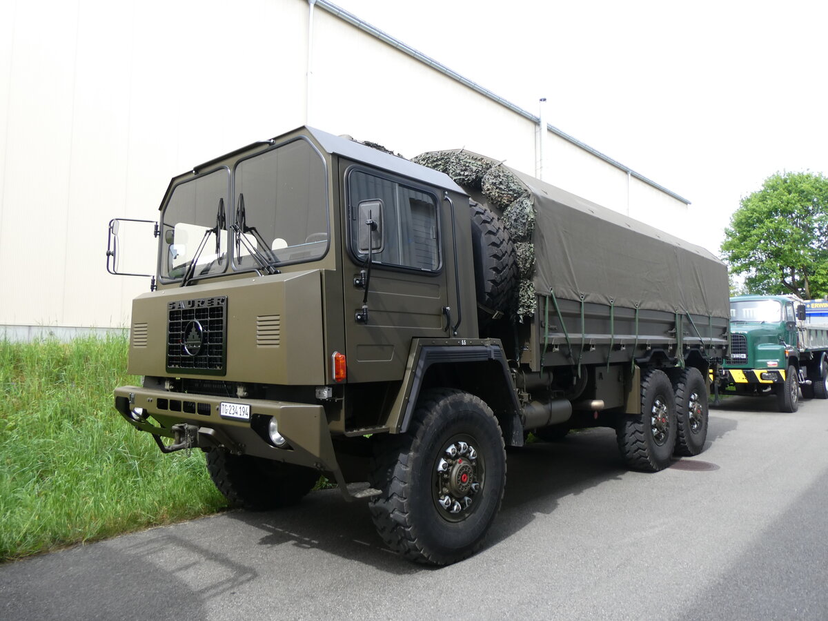 (262'014) - Saurer - TG 234'194 - am 4. Mai 2024 in Attikon, Wegm�ller