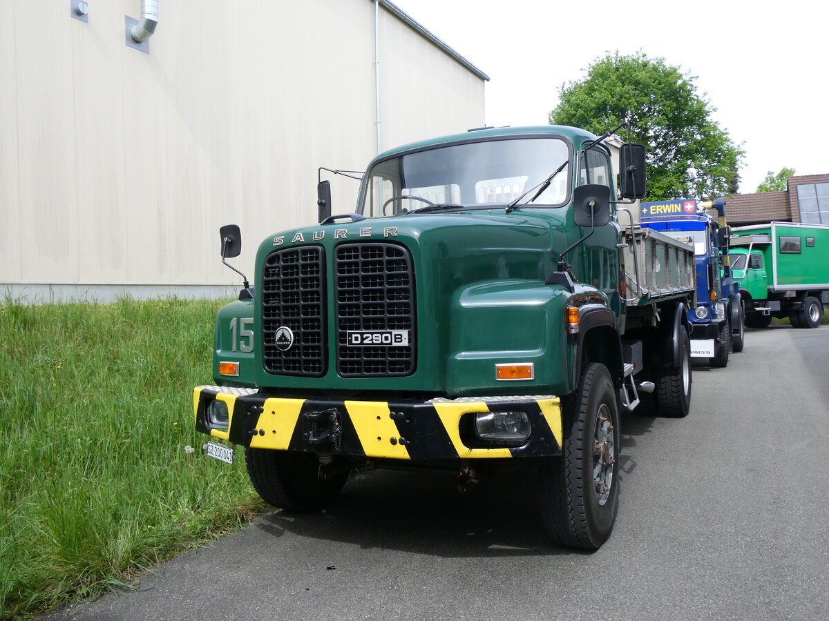 (262'015) - Saurer - Nr. 15/SZ 200'041 - am 4. Mai 2024 in Attikon, Wegm�ller