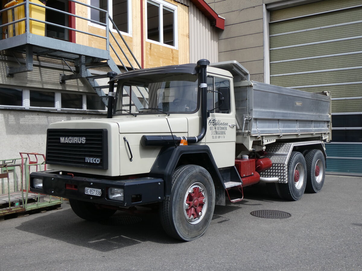 (262'089) - B�hlmann, Riggisberg - BE 857'336 - Magirus-Iveco am 4. Mai 2024 in Attikon, Wegm�ller