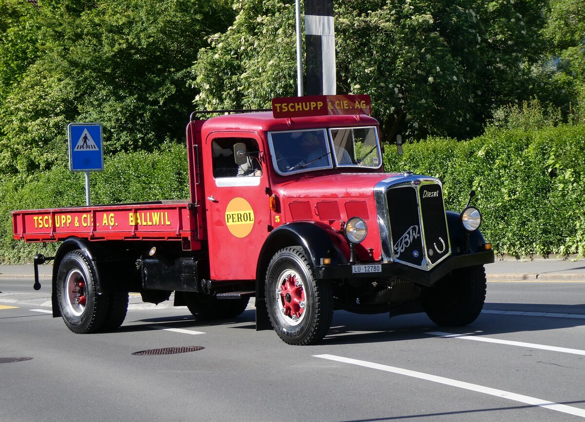 (262'478) - Tschupp, Ballwil - Nr. 5/LU 12'780 - FBW am 18. Mai 2024 in Sarnen, OiO