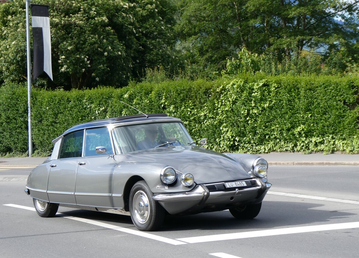 (262'494) - Citro�n - LU 8485 - am 18. Mai 2024 in Sarnen, OiO