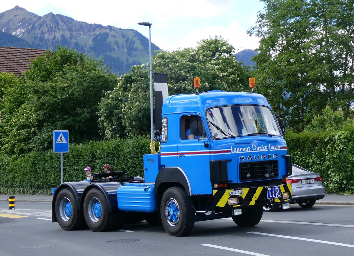 (262'639) - Dircks, Luzern - LU 141'748 - Saurer am 18. Mai 2024 in Sarnen, OiO