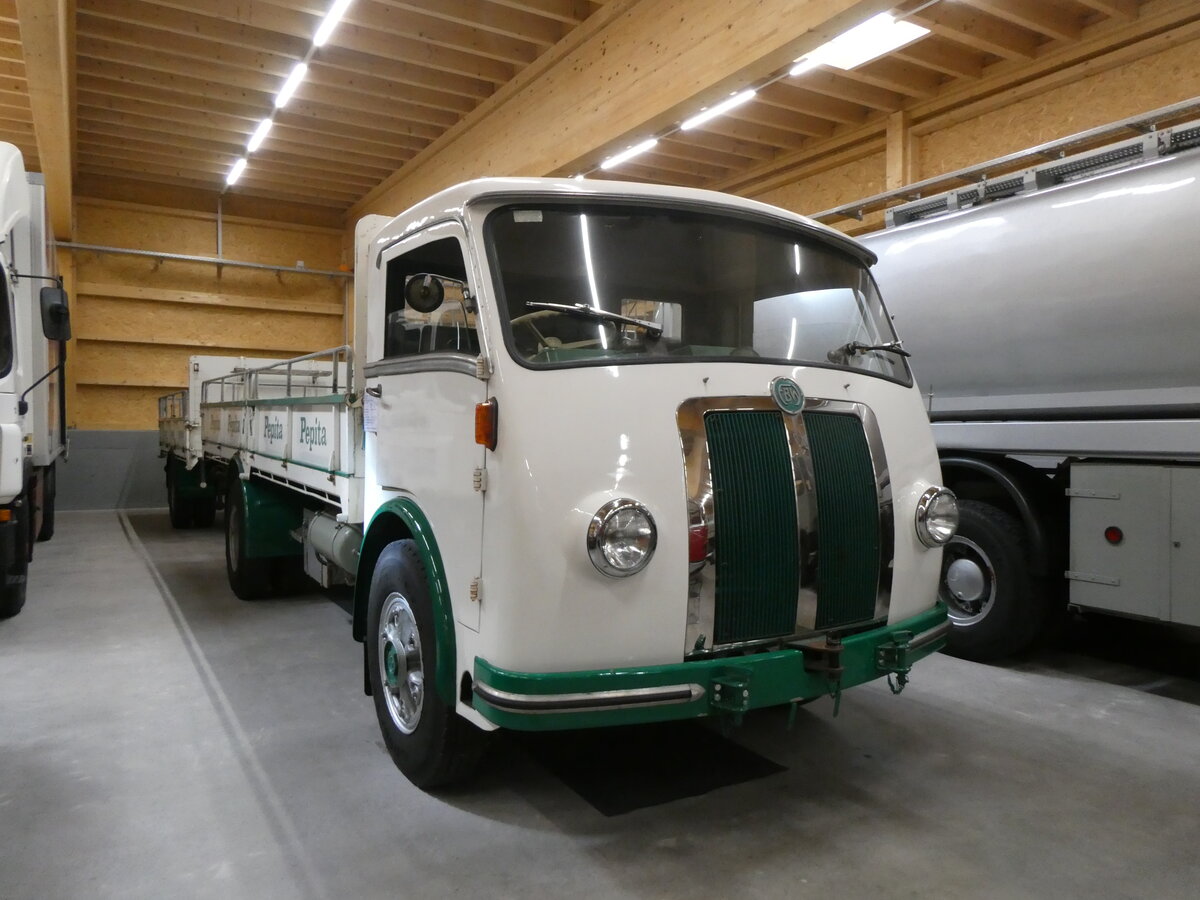 (263'889) - Mineralquelle, Eptingen - FBW am 22. Juni 2024 in N�fels, FBW-Museum