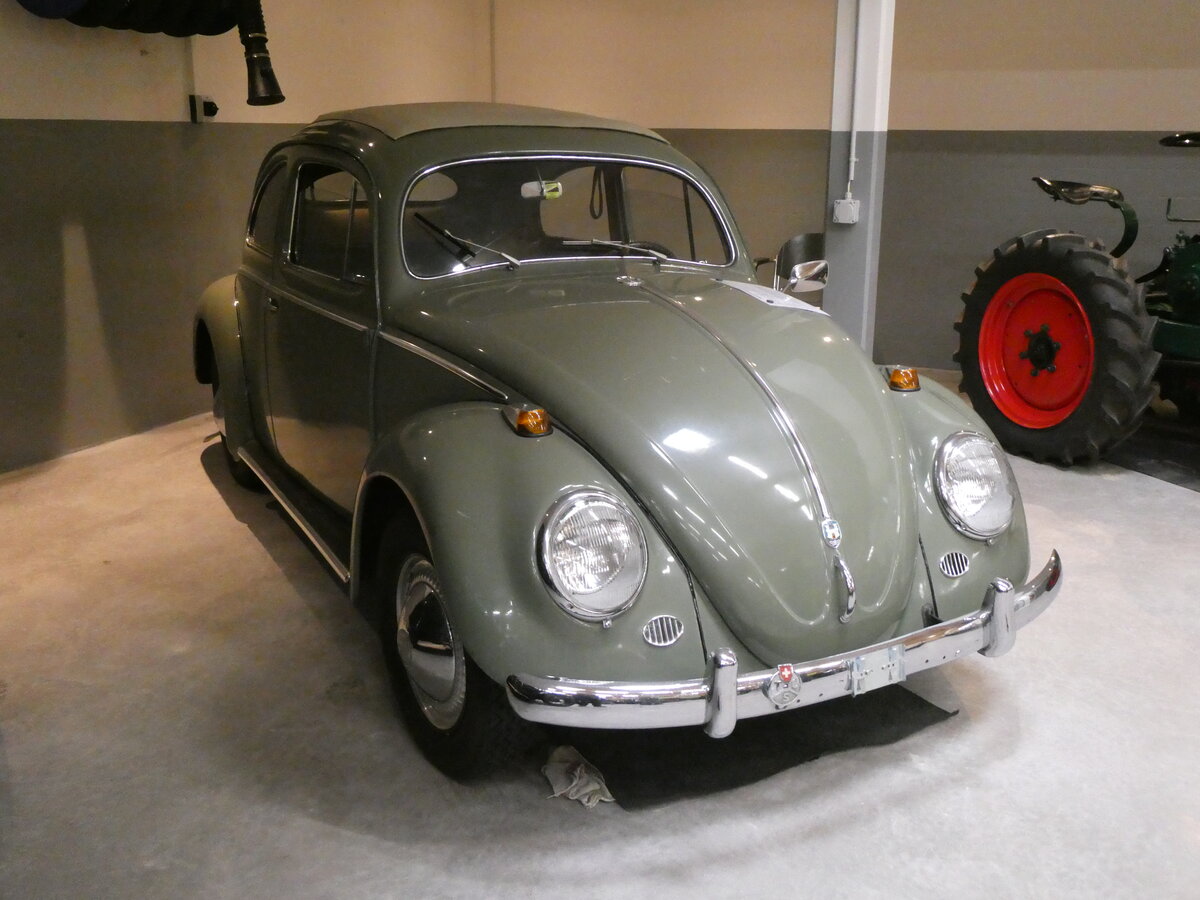 (263'896) - VW-K�fer am 22. Juni 2024 in N�fels, FBW-Museum