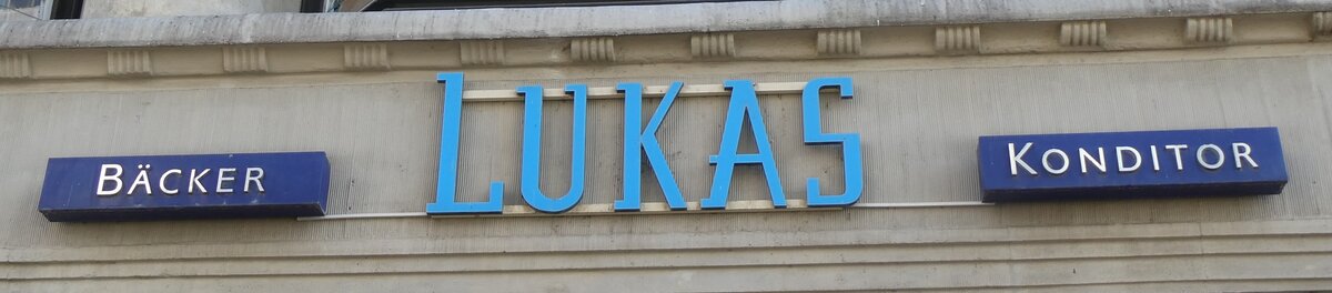(264'406) - Schriftzug von B�cker Lukas Konditor am 9. Juli 2024 in Leipzig