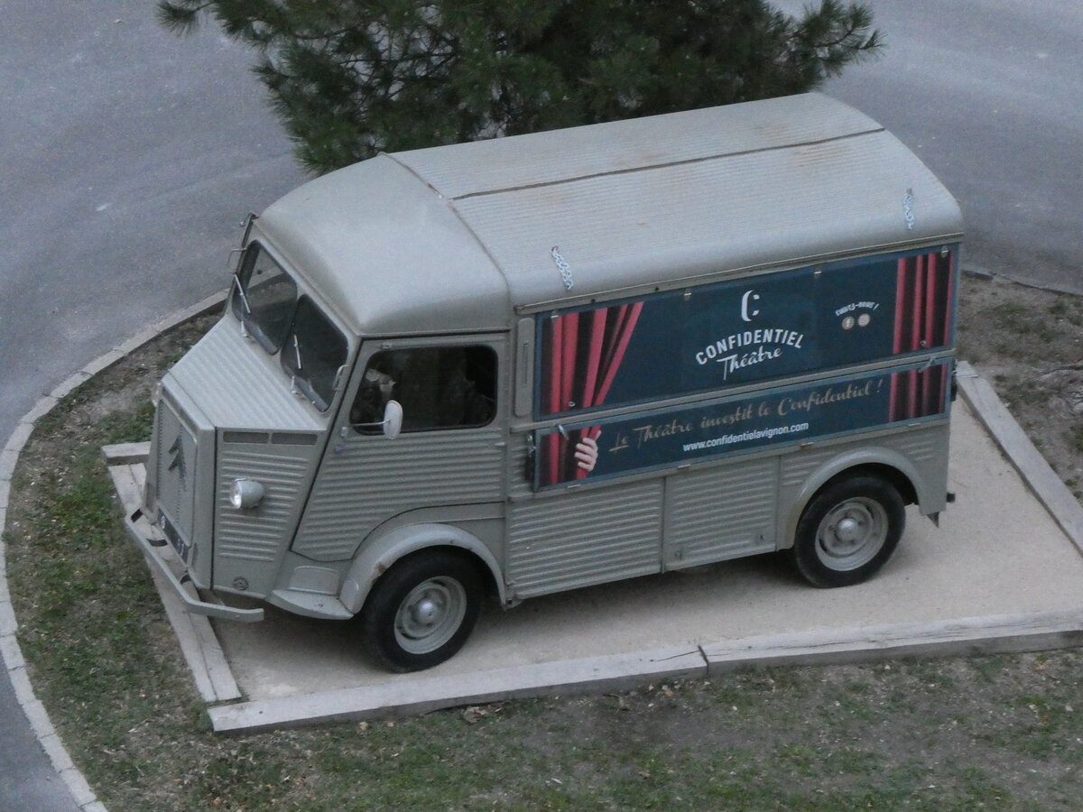 (267'370) - Confidentiel, Avignon - Citro�n am 20. September 2024 in Avignon, Novotel Nord