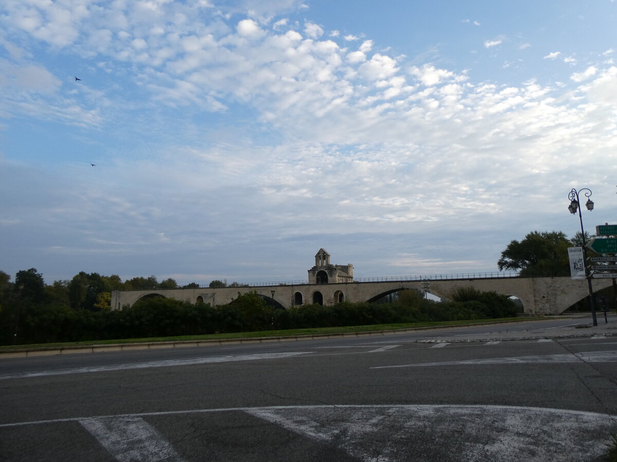 (267'373) - Pont d'Avigon am 21. September 2024 in Avignon