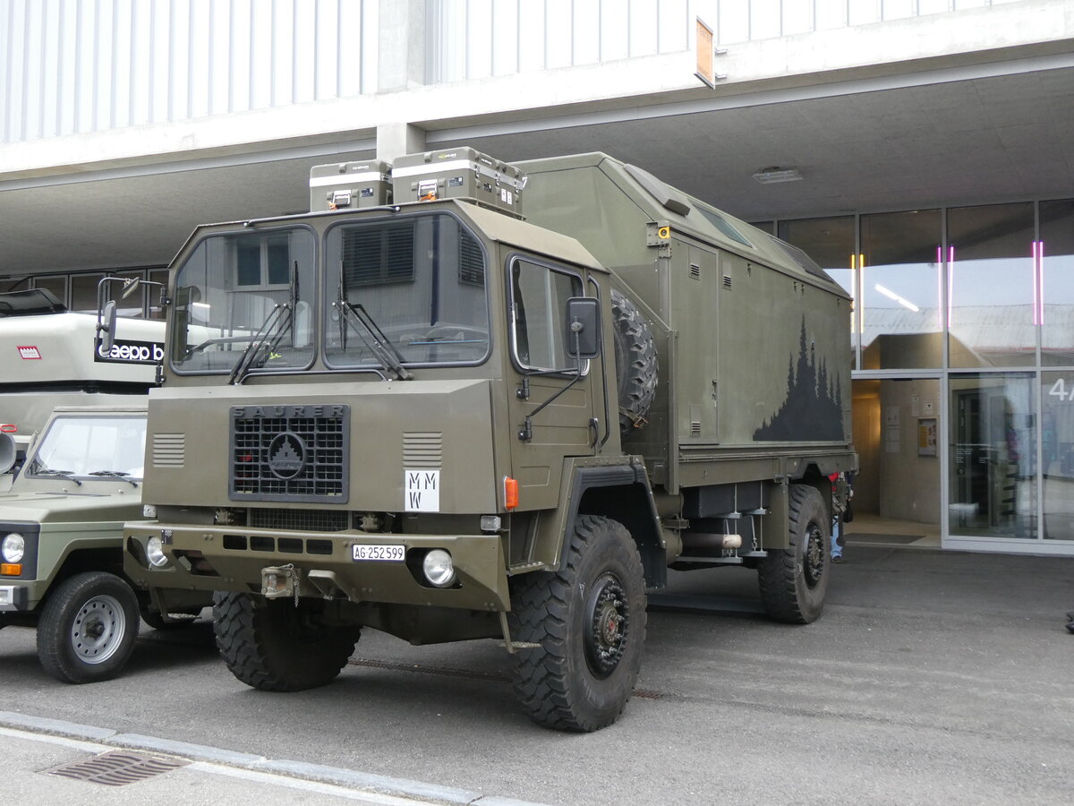 (272'989) - Saurer - AG 252'599 - am 15. M�rz 2025 in Derendingen, Enter