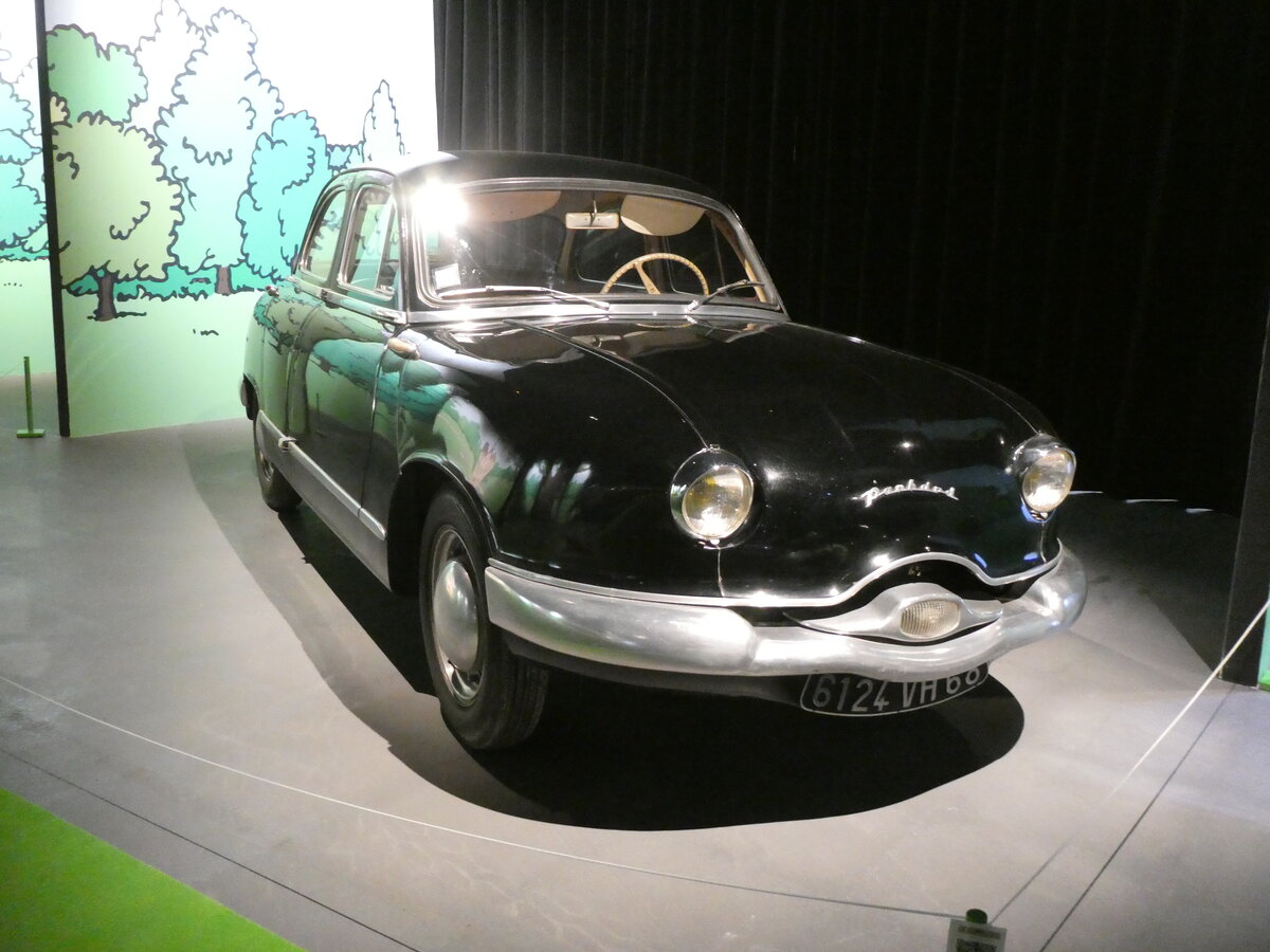 (274'755) - Panhard - 6124 VH 68 - am 6. Mai 2025 in Mulhouse, Collection Schlumpf