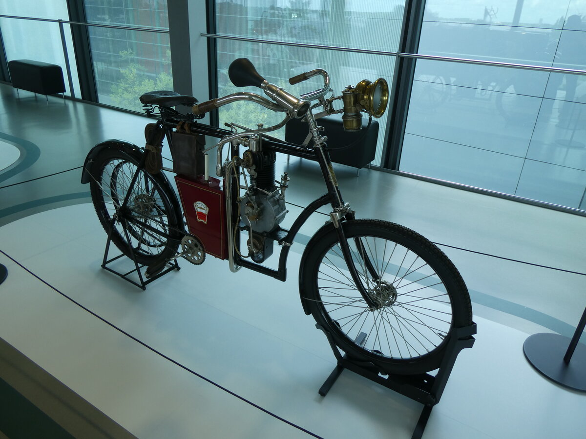 (274'893) - Laurin&Klement am 7. Mai 2025 in Wolfsburg, Autostadt