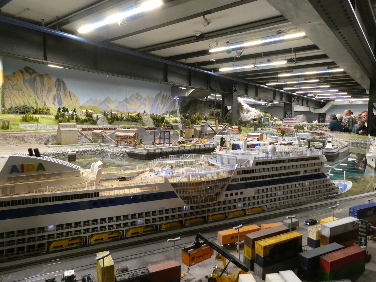 (275'123) - Im Miniatur-Wunderland am 8. Mai 2025 in Hamburg