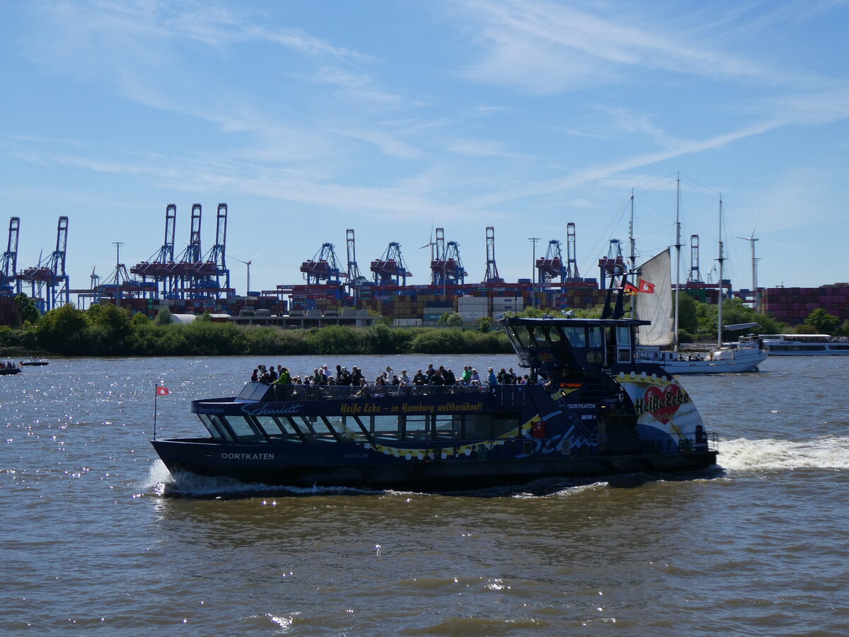(275'314) - 836. Hafengeburtstag mit Schiffsparade am 9. Mai 2025 auf der Elbe in Hamburg