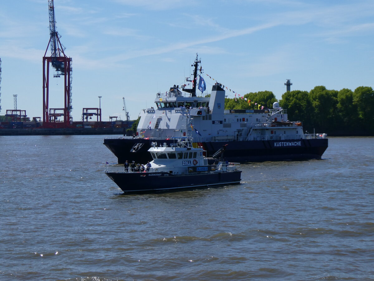 (275'319) - 836. Hafengeburtstag mit Schiffsparade am 9. Mai 2025 auf der Elbe in Hamburg