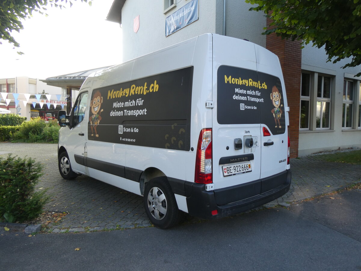 (276'555) - Renault - BE 922'666 . am 13. Juni 2025 in Thun, Heilsarmee