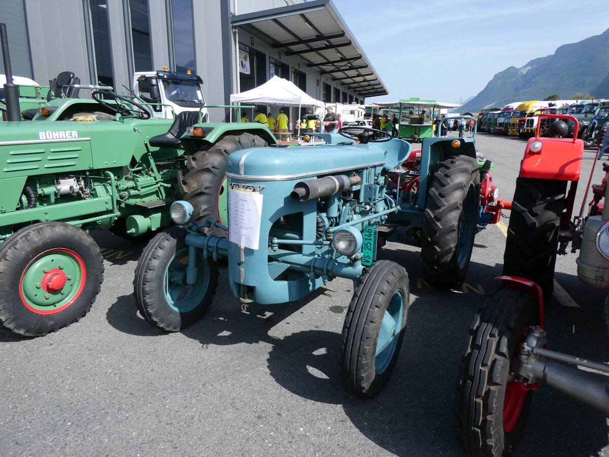 (276'647) - Vevey - VS 25'146 - am 14. Juni 2025 in Aigle, Kolly SA