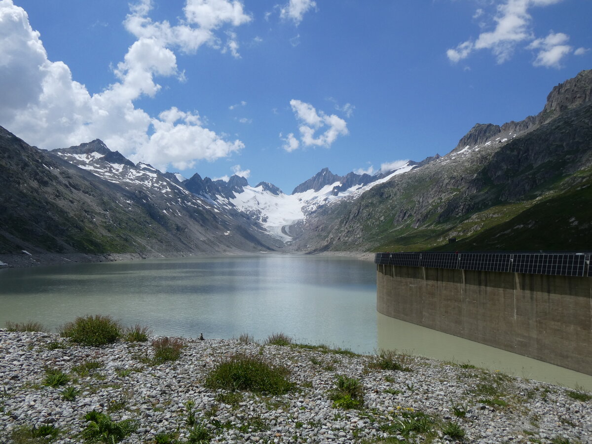 (277'442) - Der Oberaar Stausee am 1. Juli 2025 in Oberaar