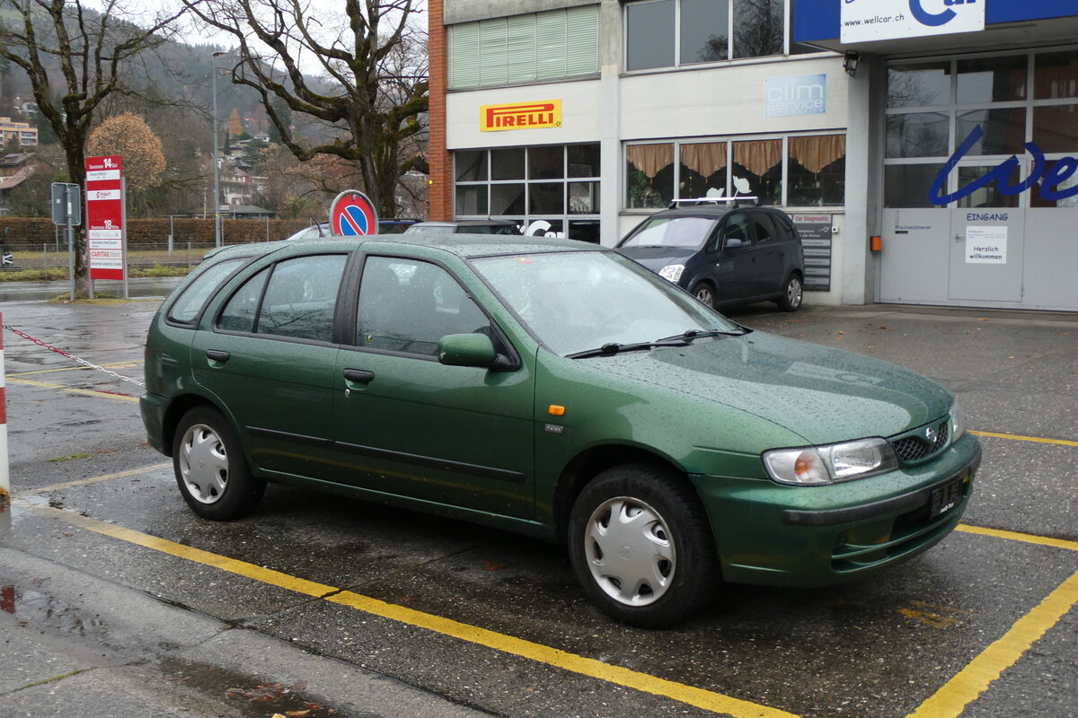 (282'909) - Nissan am 7. Dezember 2025 in Thun, Rosenau