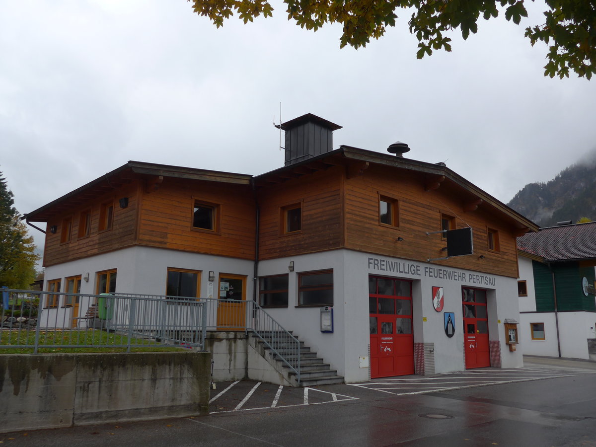Die Freiwillige Feuerwehr am 19. Oktober 2016 in Pertisau
