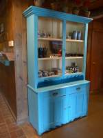 (152'976) - Altes B�ffet mit Inhalt am 16. Juli 2014 bei den Amish in Nappanee