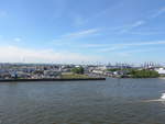 (204'897) - Im Hamburger Hafen an der Elbe am 11.