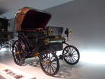 (186'319) - Daimler  Riemenwagen  Vis-�-Vis von 1896 am 12.