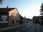 (127'787) - Dorfstrasse in Velpke am 9. Juli 2010