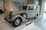 (283'005) - Mercedes Krankenwagen am 11.