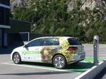(172'745) - Volkswagen - VS 445'266 - am 3. Juli 2016 beim Bahnhof Leuk