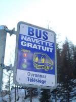 (131'956) - Bus Navette-Haltestelle - Ovronnaz, Ovronnaz T�l�si�ge - am 2. Januar 2011
