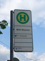 (162'800) - Bus-Haltestelle - M�nchen, MVG-Museum - am 28.