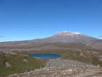 (191'378) - Lower Tama Lake und Mount Ruapehu am 25.