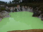 (191'200) - Der Devil's Bath im Wai-O-Tapu Thermal Wonderland am 23.