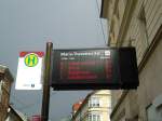 (128'674) - Bus-Haltestelle - Innsbruck, Maria-Theresien-Str.