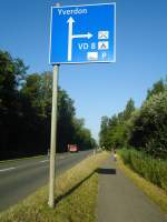 (140'813) - Hinweistafel zum Camping VD 8 am 24.