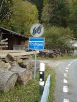 (130'348) - Ortsende von Achseten mit Ende der Geschwindigkeitsbeschr�nkung am 11.