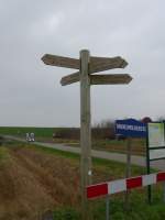 (156'723) - Wegweiser in alle Welt am 18.