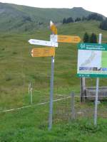 (163'753) - Wanderwegweiser am 23.
