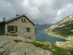 (145'971) - Milit�rh�tte am Lago di Lucendro am Gotthardpass am 20.