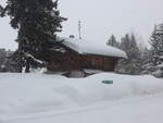 (188'048) - Eingeschneites Haus am 20.
