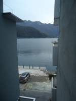 (147'761) - Ausblick vom Hotel in Melide am 6.