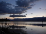 (173'003) - Abendstimmung am Neuenburgersee am 13.