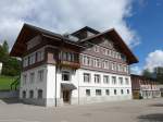 (164'431) - Das Schulhaus Dorf am 6.