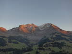(185'863) - Abendrot am Lohnermassiv am 15.
