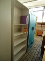 (132'598) - B�chergestell im BrockiShop am 9.