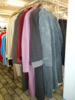 (132'656) - Winterkleider im BrockiShop am 2.