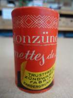 (148'174) - Z�ndh�lzer aus Kandergrund im BrockiShop am 29.